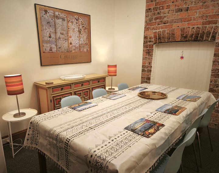 Oasis Historique Pour Professionnels, Nowra-centre - Nowra