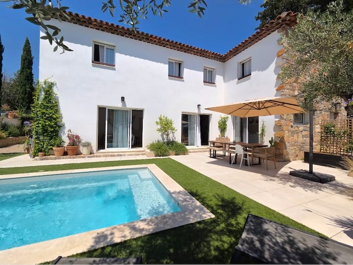 Maison Familiale à Proximité Du Village - Lorgues