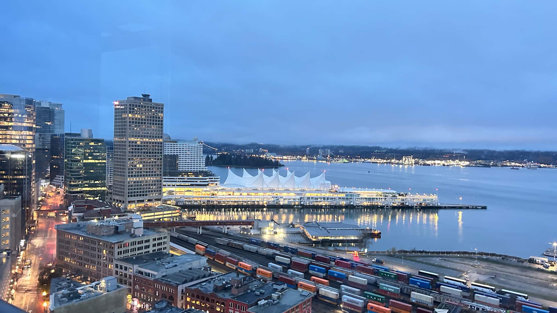 Ocean and Mountain View Condo • Downtown Vancouver