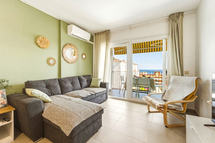 Sea View Duplex • Pool • Ac • Near Beach - Lloret de Mar