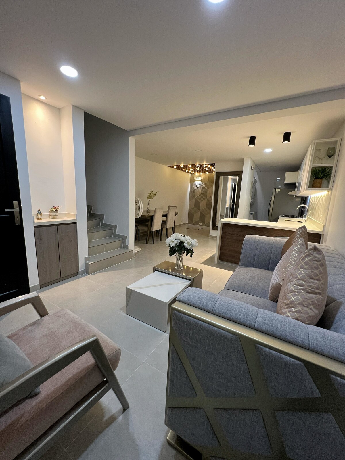 Casa moderna, apacible y confortable en el llano - Casas en alquiler en ...