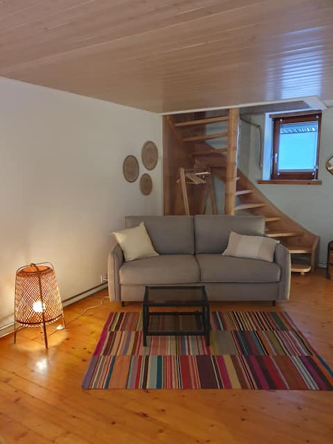 Top Airbnb: Beautiful holiday home in the village in Sion