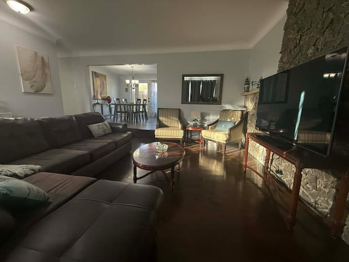 Luxueuse Maison à Gatineau Pour 4 Personnes - Gatineau
