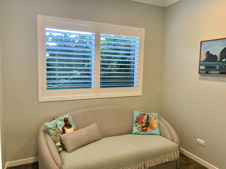 ספה נפתחת - נא להודיע אם יש צורך