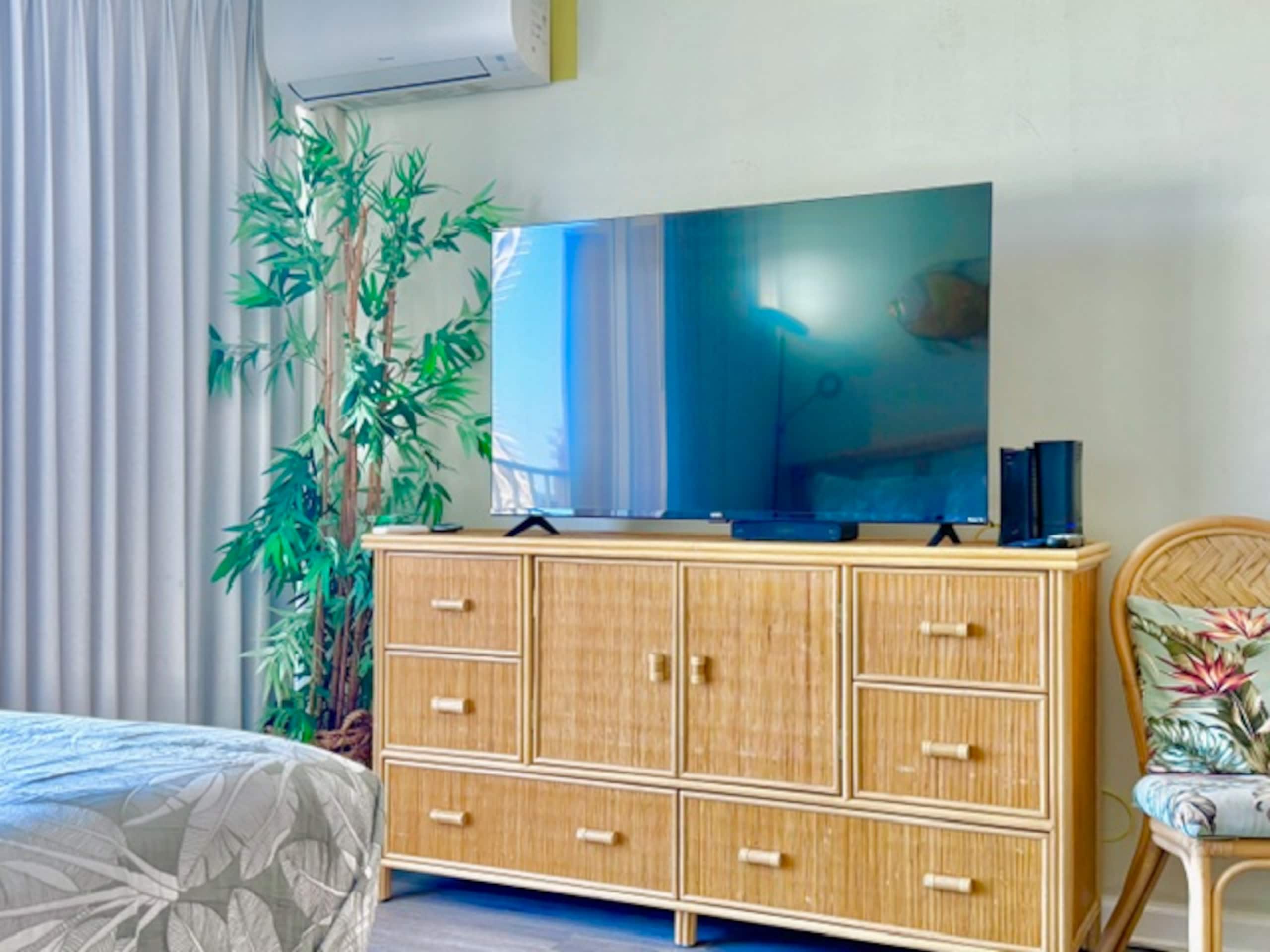 Condo in Honolulu · ★5.0 · Studio · 2 beds · 1 bath - Image 30