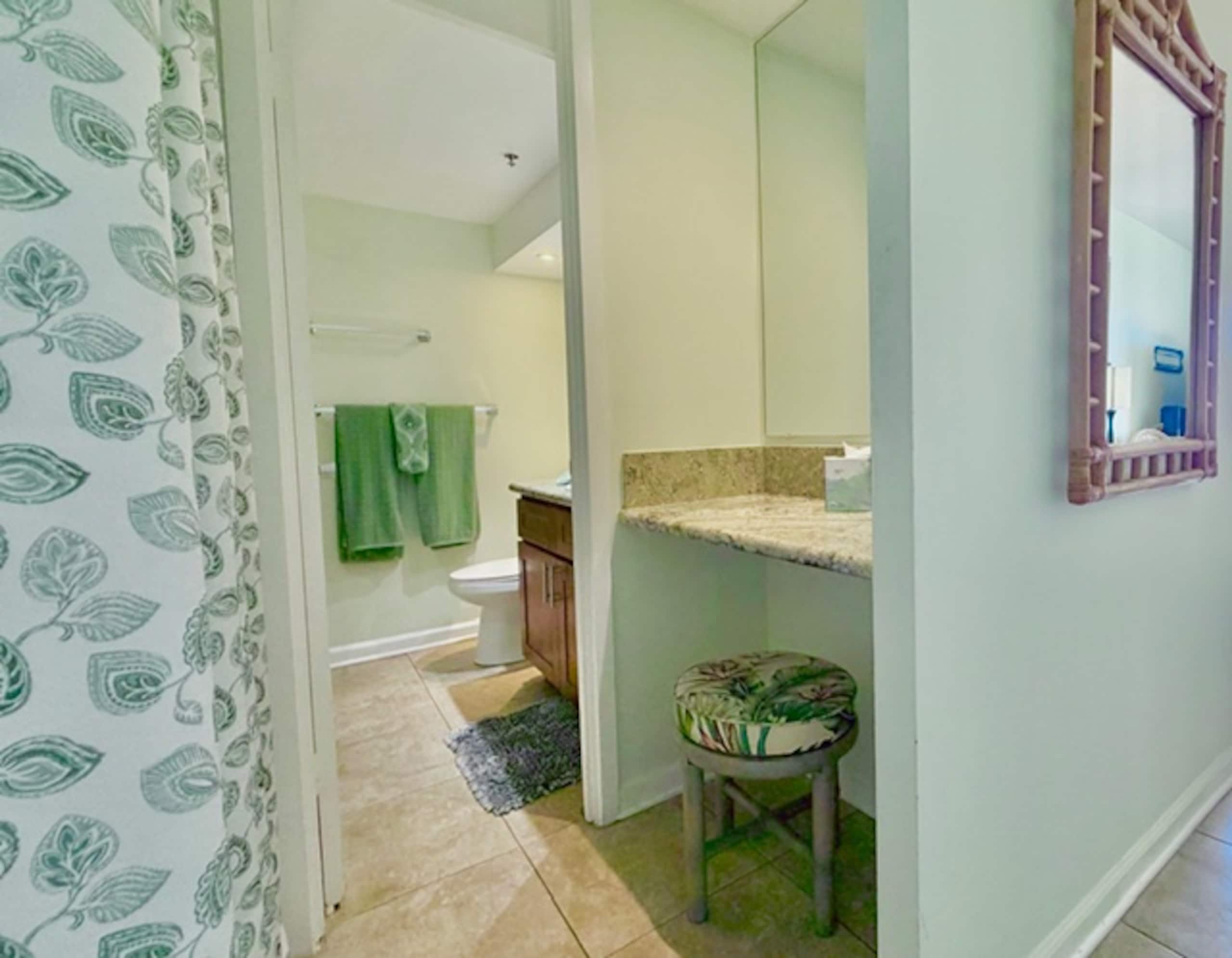 Condo in Honolulu · ★5.0 · Studio · 2 beds · 1 bath - Image 24