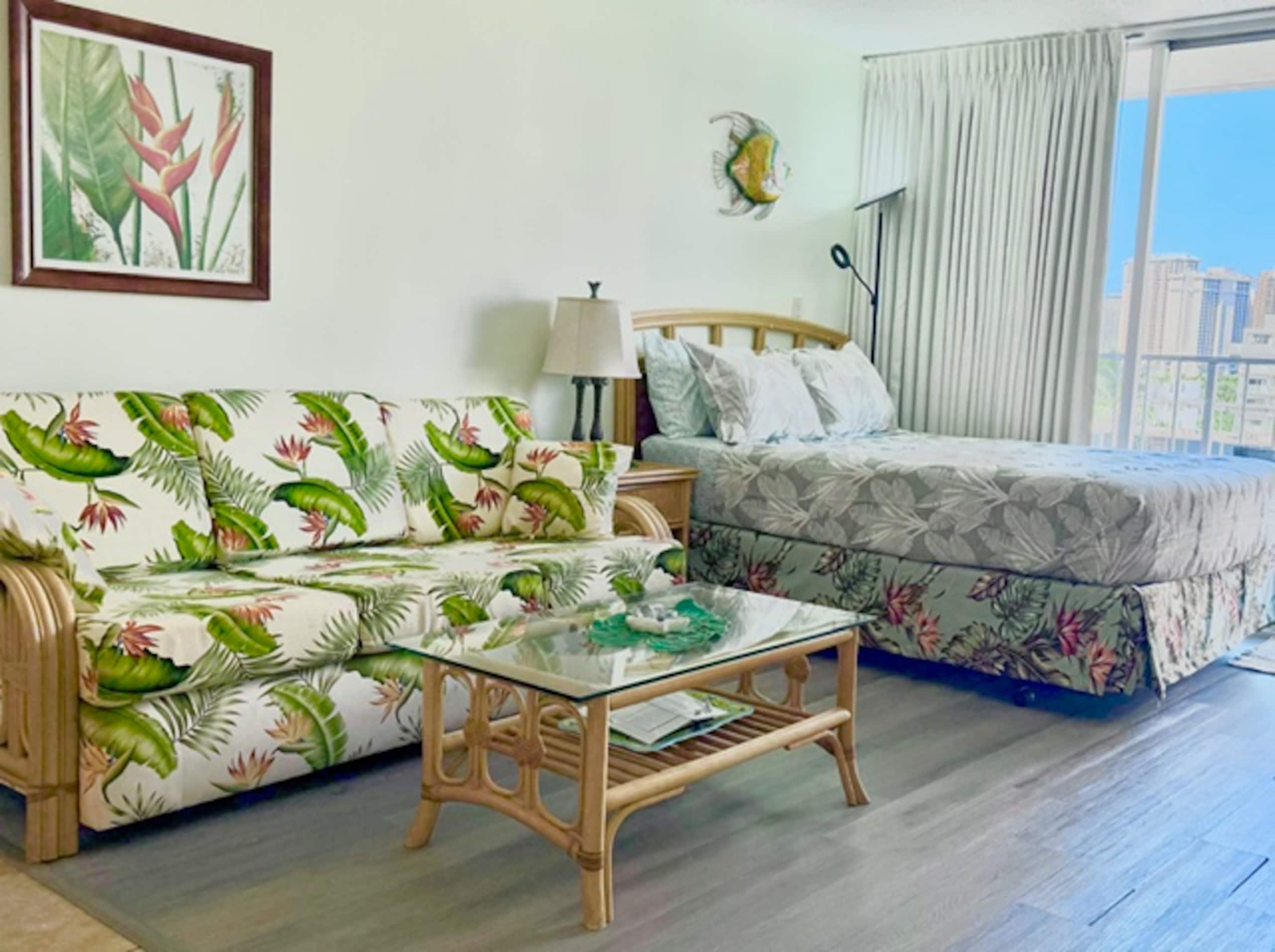 Condo in Honolulu · ★5.0 · Studio · 2 beds · 1 bath - Image 28