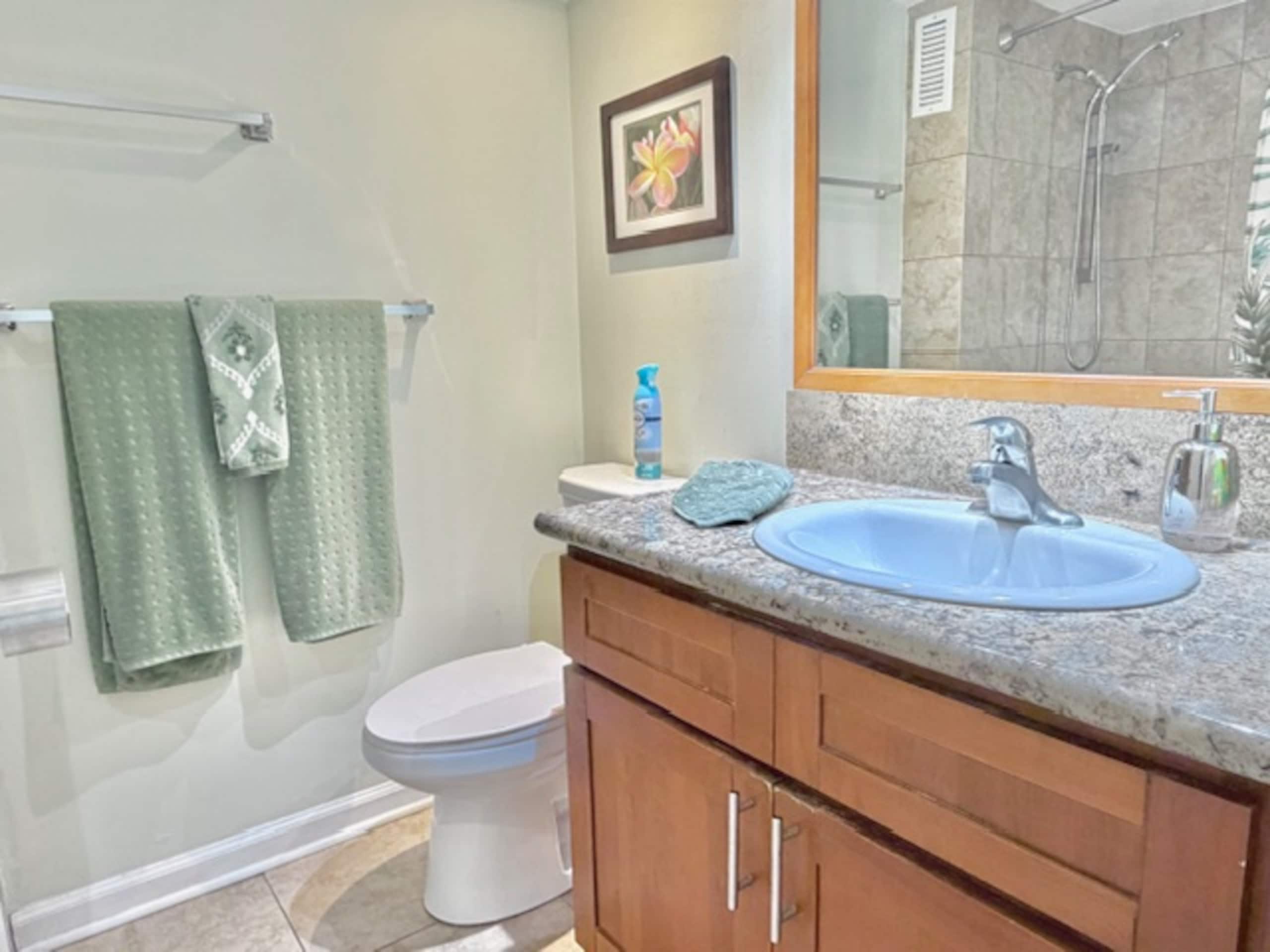 Condo in Honolulu · ★5.0 · Studio · 2 beds · 1 bath - Image 25