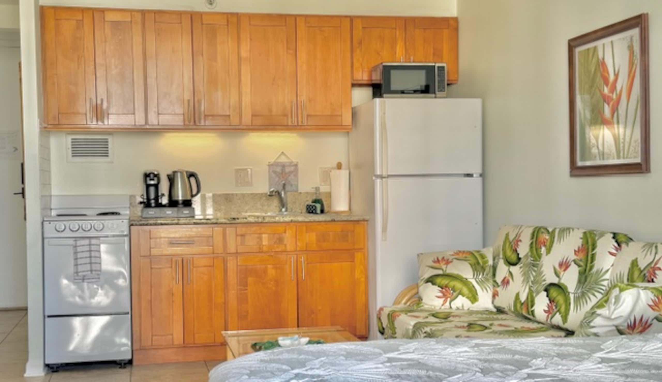 Condo in Honolulu · ★5.0 · Studio · 2 beds · 1 bath - Image 34