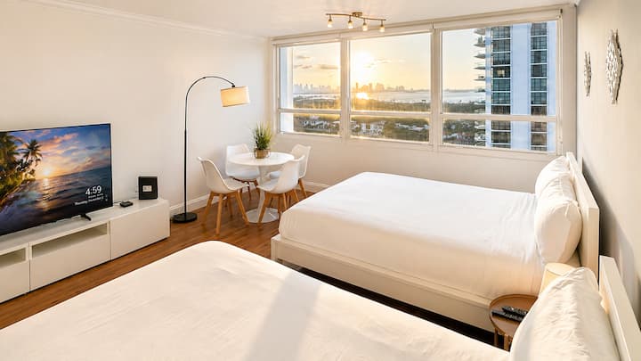 Amazing Bay Views | Pool +Beachaccess+valetparking - Miami Beach