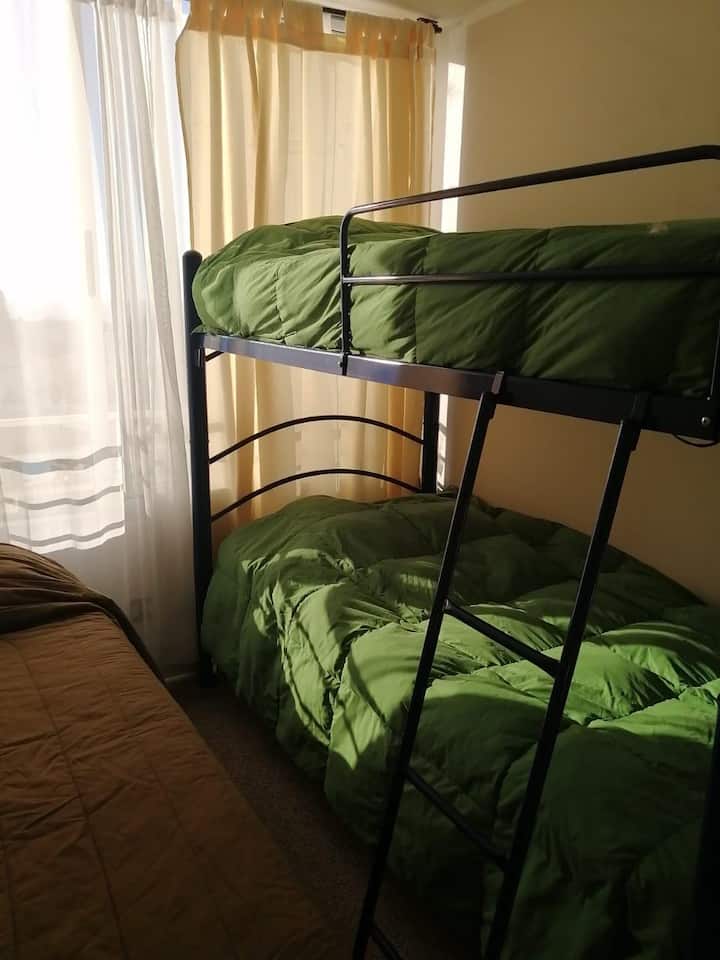 Dhomë gjumi 1