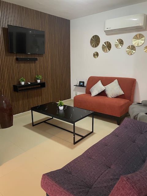 Top Airbnb: Condo 2 BR / Close to Fundidora and BBVA in Guadalupe