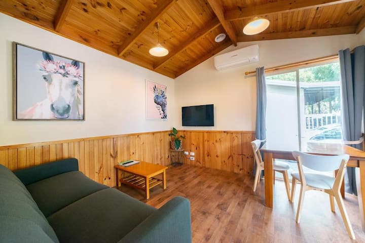 Awonga 1 Bedroom Cottage - Halls Gap