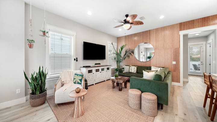 Pcb Retreat | Private Pool | Sleeps 14 - Panama City Beach, FL
