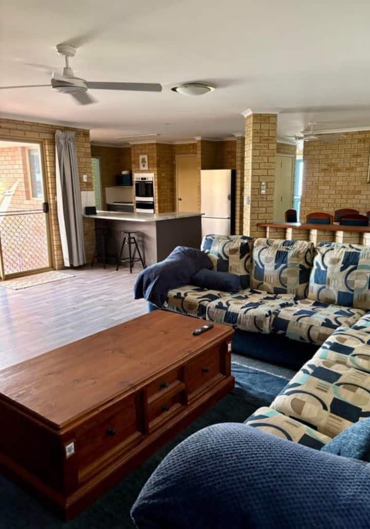 Pearce’s Break
Massive Quality 4 Bedroom Home - Dongara