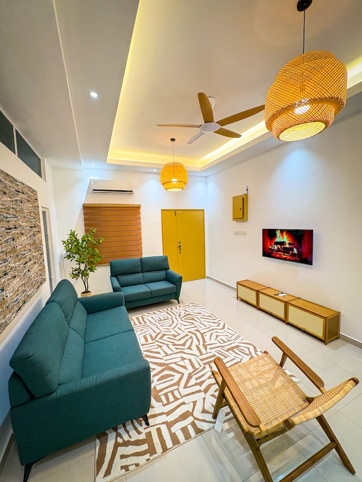 Kimstone Height Villa Prvtepool/4bedrm/8pax - Kuantan