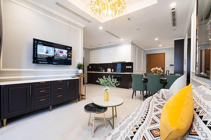 Luxury 2 bedrooms close to Landmark 81 building