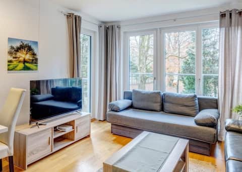 Top Airbnb: Enchanting new quiet modern apartment with balcony in Englschalking