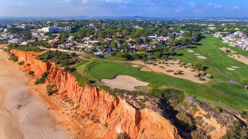 A resort flat on the edge of a Vilamoura course, Quarteira, Algarve, Portugal, photo 9 of 10