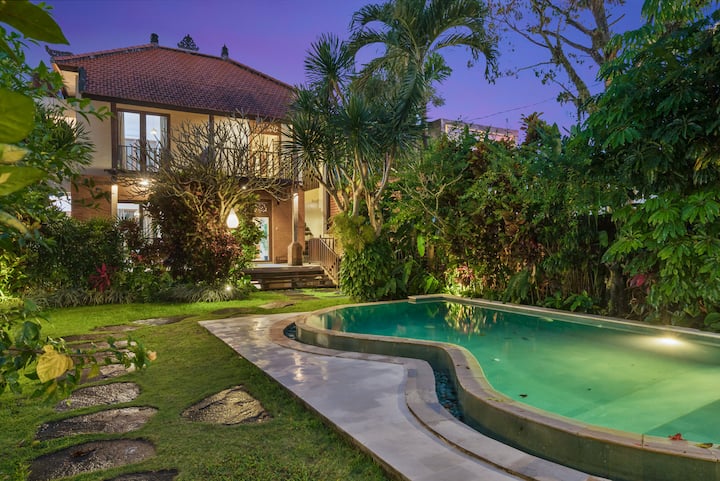 3br Pool Villa In Ubud | Big Garden, Large Pool - Ubud