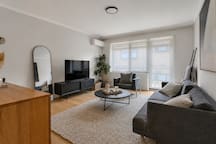 Barkly St Kilda Modern Escape *