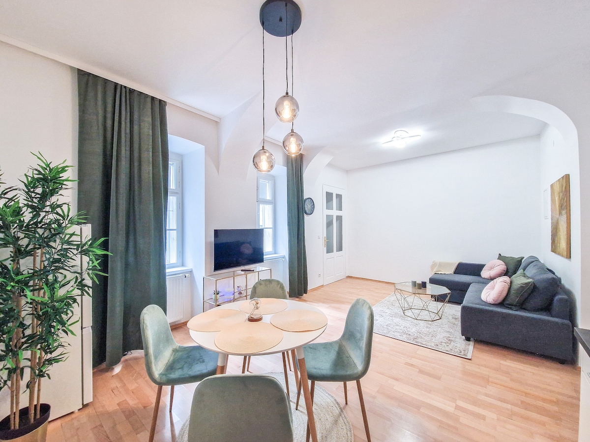 feelhome-design-apartment-smart-tv-naschmarkt-wohnungen-zur-miete-in