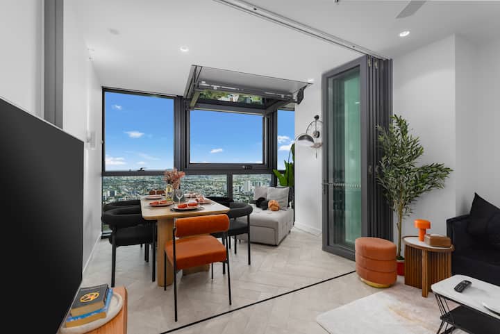 50th Floor 2br Luxe Skyline Apartment - Brisbane