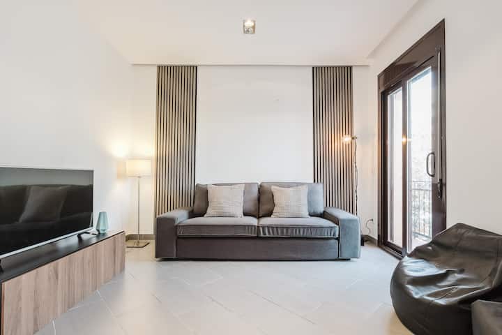 2br Apartment In Gran Via By Fira & Plaza España - Barcelona