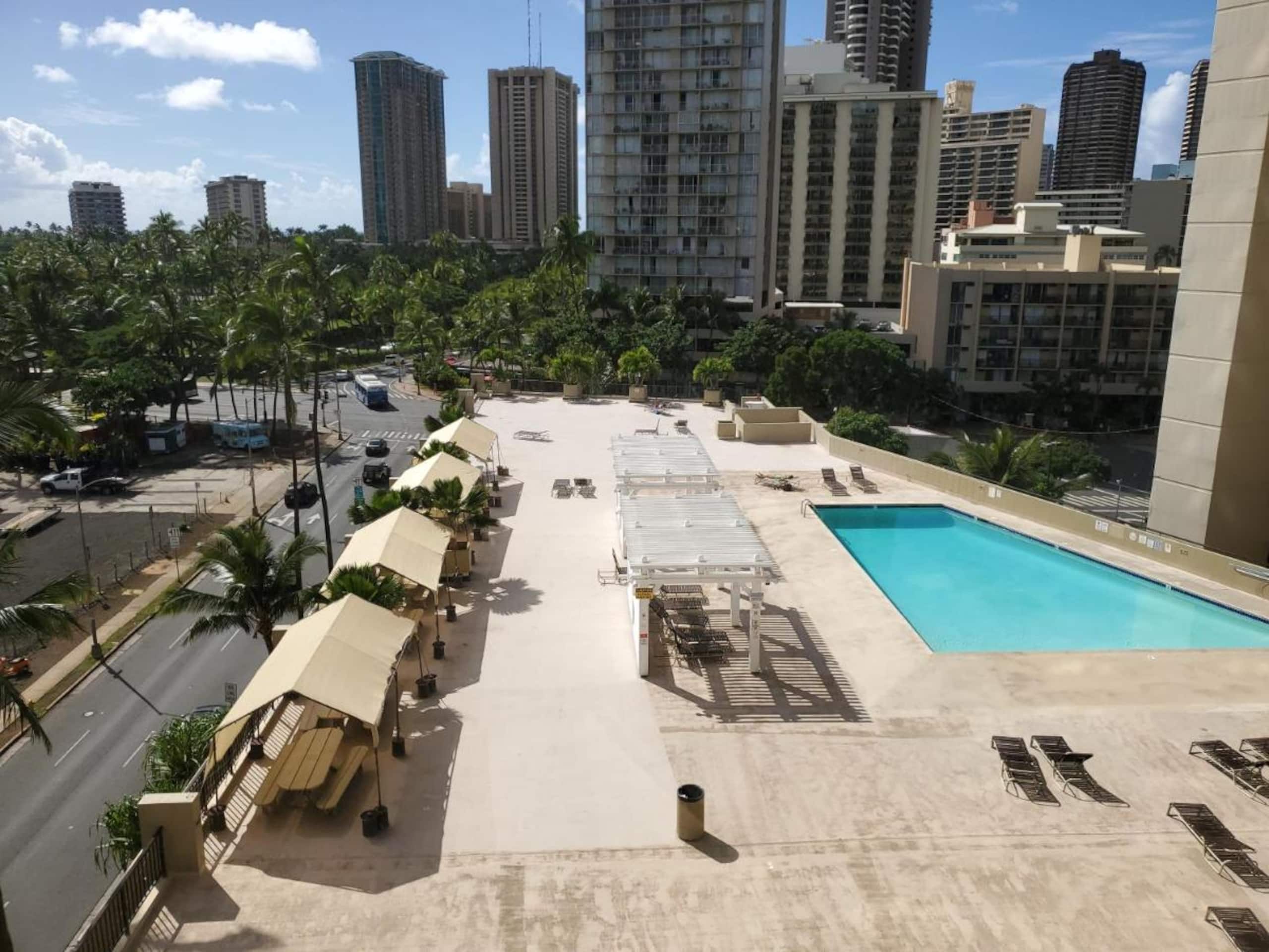Condo in Honolulu · ★4.9 · 1 bedroom · 1 bed · 1 bath - Image 27