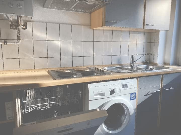 Modern 2 Bedroom Apartment Near Eschenheimer Tor - Fráncfort del Meno