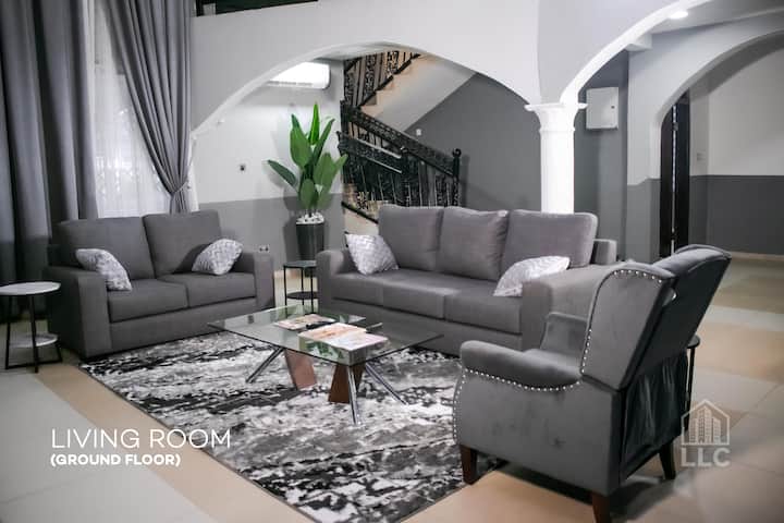 Luxurious And Spacious Family Friendly Home - Kumasi