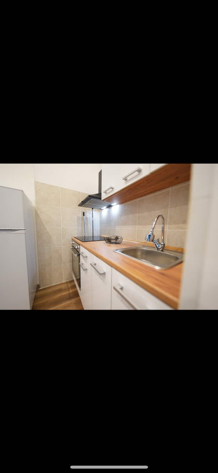 Monolocale Con Cucina E Vasca Idromassaggio - Foggia