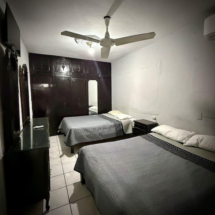 غرفة النوم 1