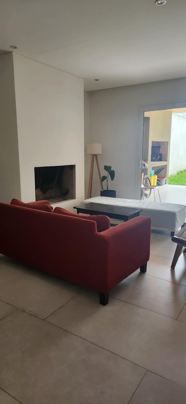 Quatro-quartos em casa em Beccar