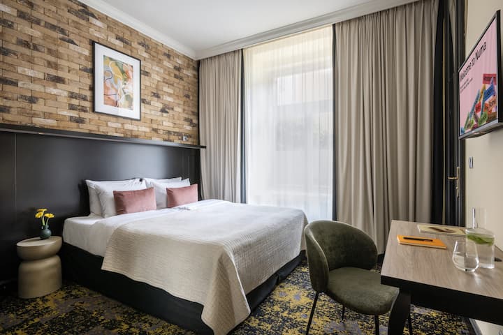 Numa | M Studio With Kitchenette & Ac In New Town - Praga