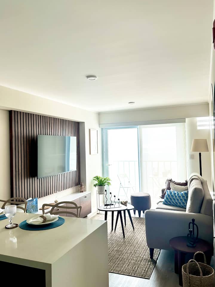 Modern 1br Apt W/ Stunning Ocean View - Perú