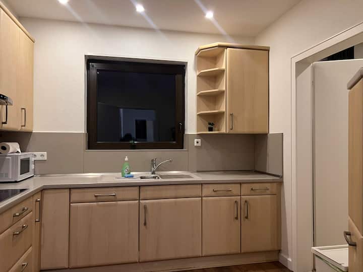 T&k Apartments - Meerbusch - 5 Room House - Kempen