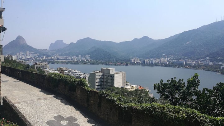 Spacious Appartment With Stunning Views In Lagoa - Ipanema