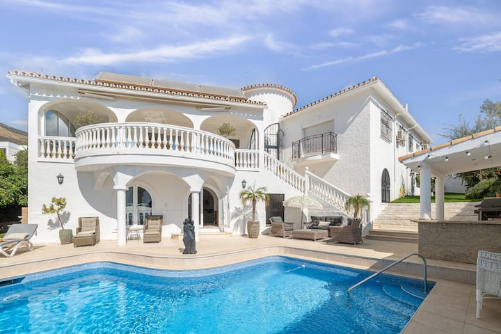 Villa Serenity The Mediterranean Scape - Costa del Sol