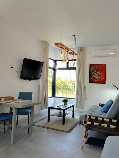 Top Airbnb: Little Corner of the Moon in San Juan Cosalá