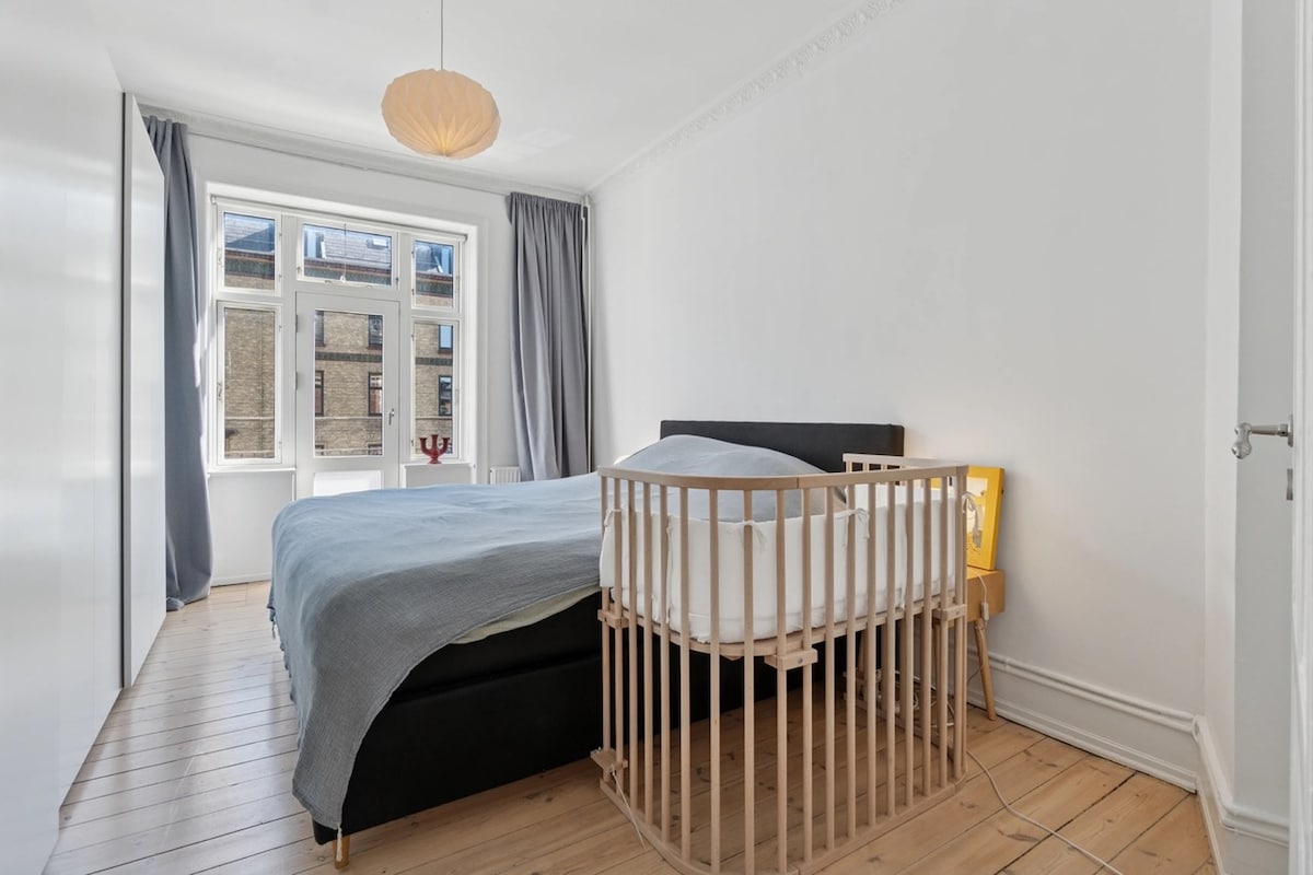 המיטה מתקפלת הוסרה. 