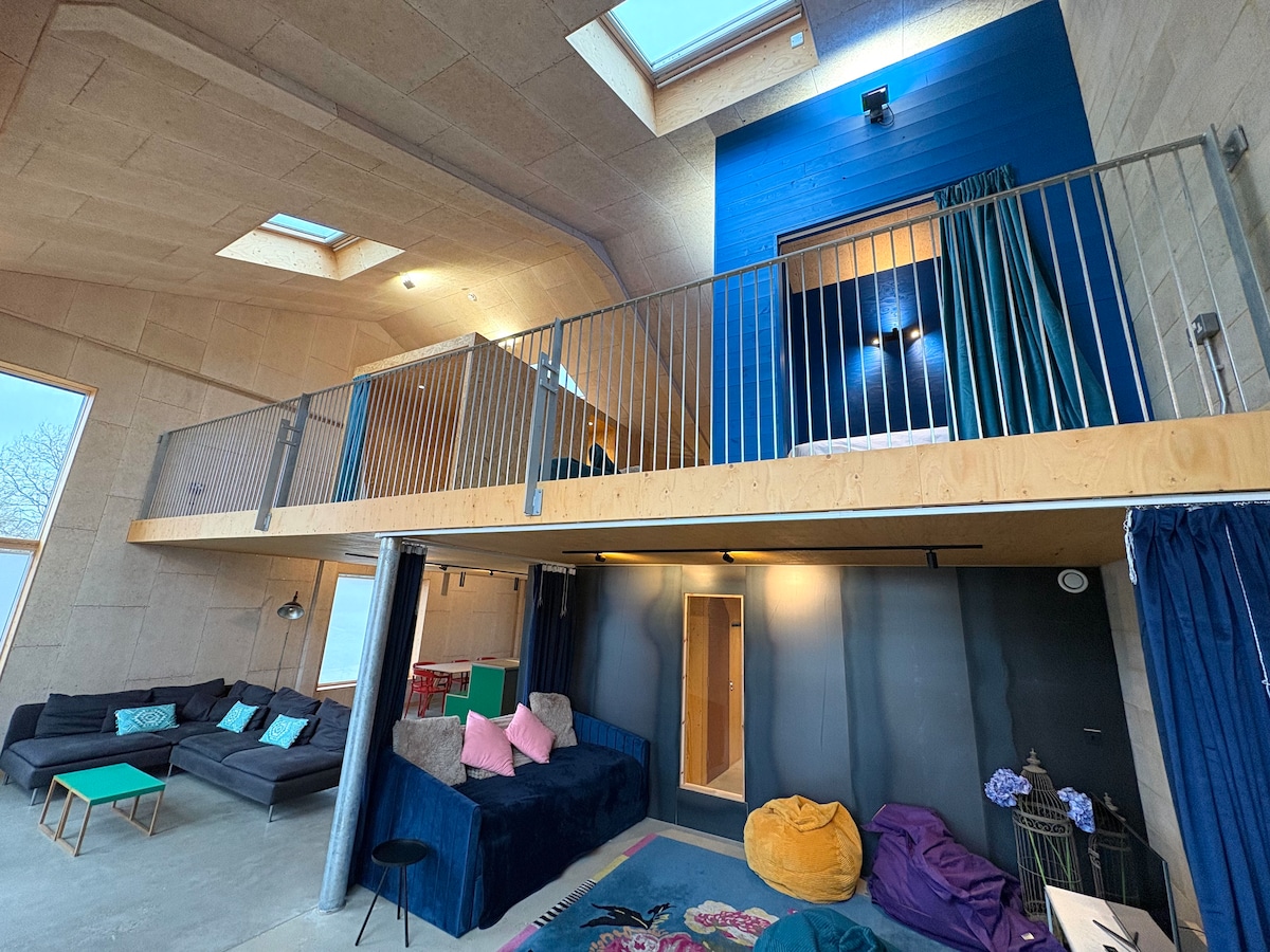 Popular Airbnb listing: Hastings, Architectural Eco loft retreat in Guestling