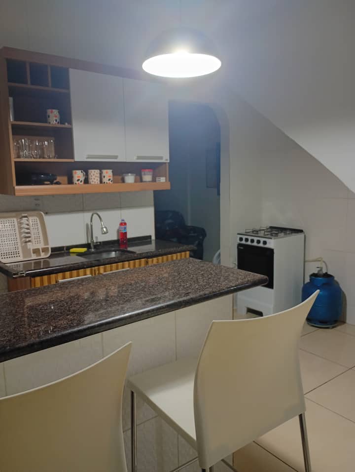 Apartamento, 600m Da Praia Rio Vermelho - Brasil