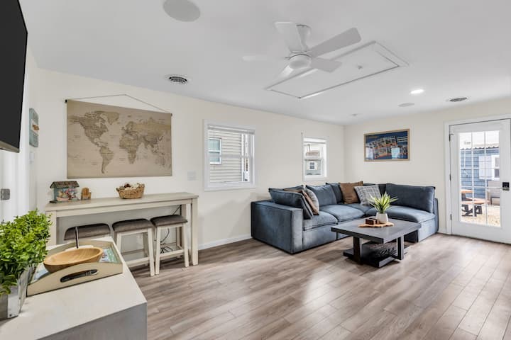 Home In Seaside Heights 2.5 Blocks From The Beach! - Seaside Heights, NJ