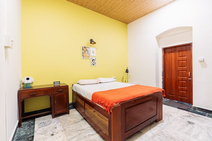 Bedroom 3 image 1