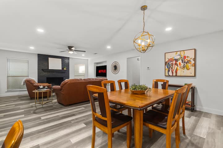 Ridglea Hills Funky Town Prime Location-30 Day Min - Fort Worth, TX
