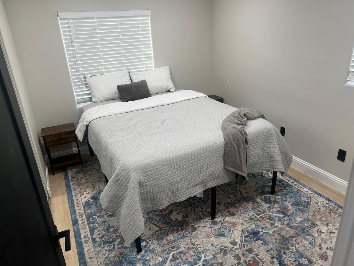 საძინებელი 1