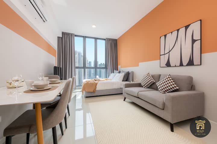 Klcc Firework/game/high Floor/doorstep Mall &Train - Kuala Lumpur