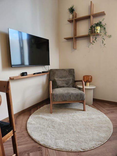 Top Airbnb: Premium Studio – close to CHU and downtown in Rouen