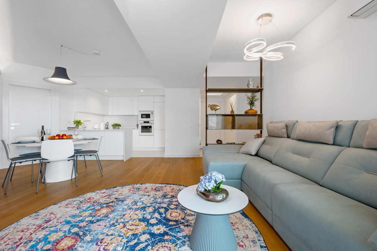 Top Airbnb: Atlantic View Apartment • Infinity pool • Funchal em São Martinho
